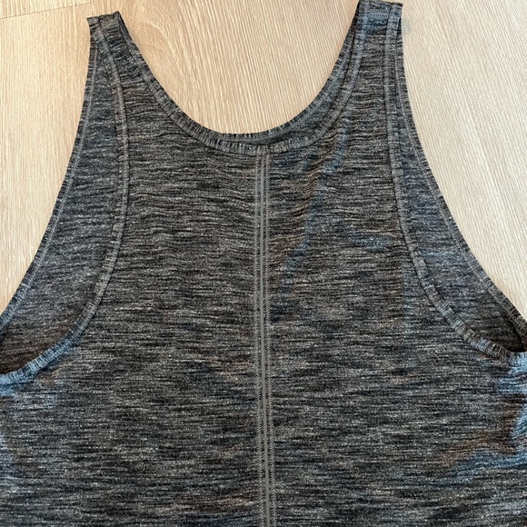 Lululemon Rush Hour Tank Top Heathered Black with Reflective Strip - Picture 9 of 11